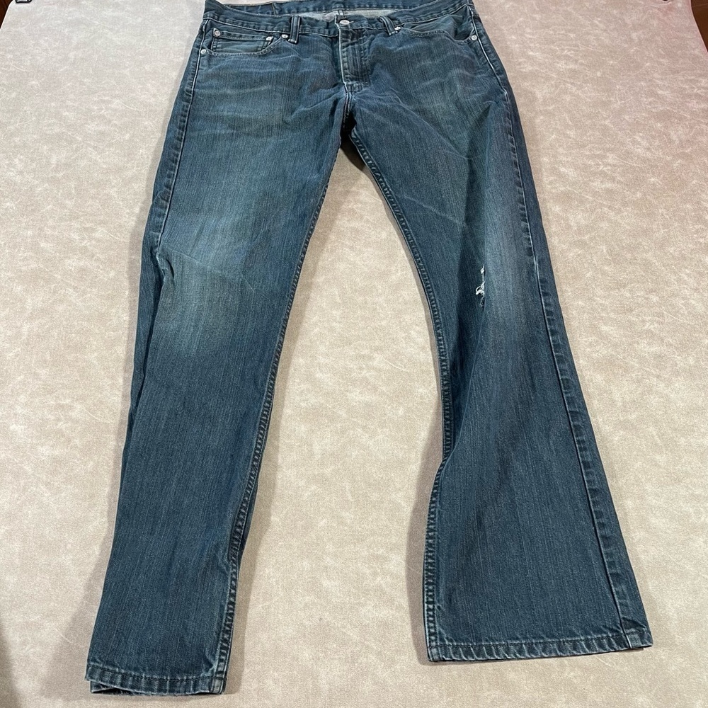 Levi’s 527 Dark Wash‎ Straight Jeans 36x 32